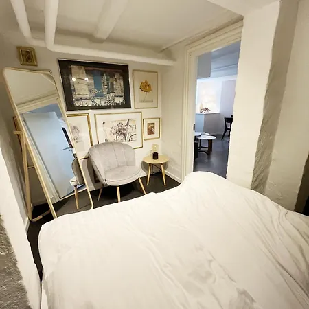 Apartmán 130m2 Lux On The Pedestrian Street *