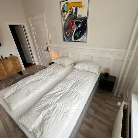 130m2 Lux On The Pedestrian Street Leilighet