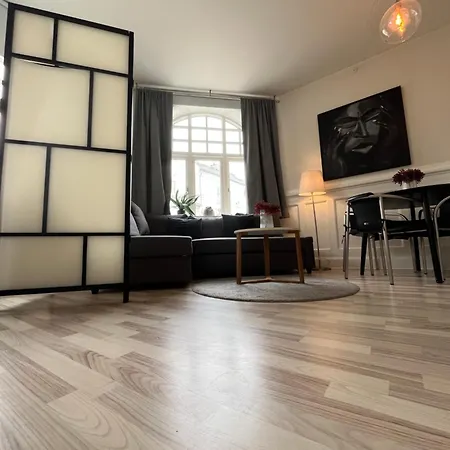 130m2 Lux On The Pedestrian Street Leilighet