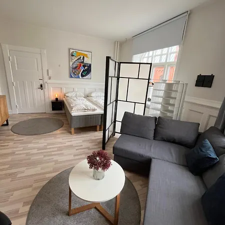 130m2 Lux On The Pedestrian Street Apartmán